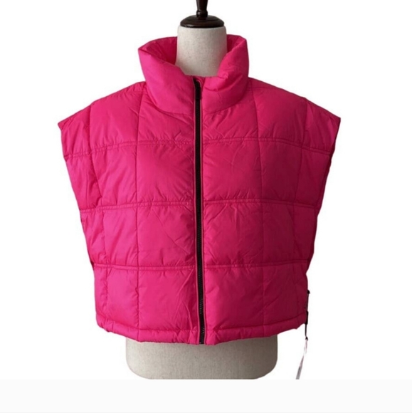 Calvin Klein Performance NWT Cropped Puffer Vest - Picture 2 of 5